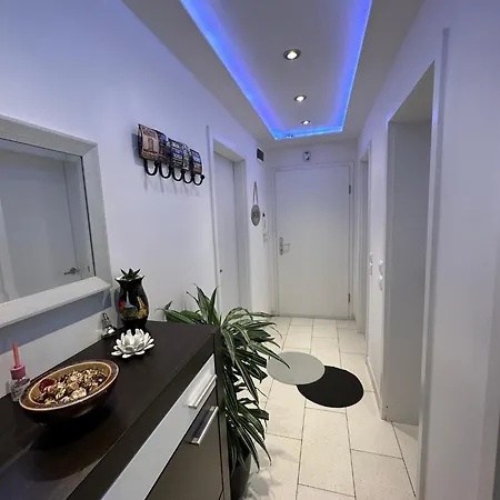 Stylish Near Train-station Parking Extra ホームステイ *